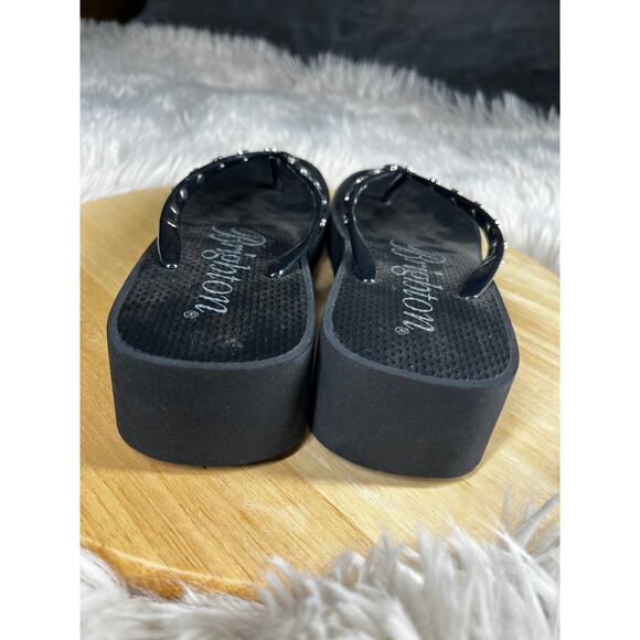 Brighton Flirty Platform Flip Flops Womens size 8 Black with Silver Brave Hearts - Picture 6 of 11